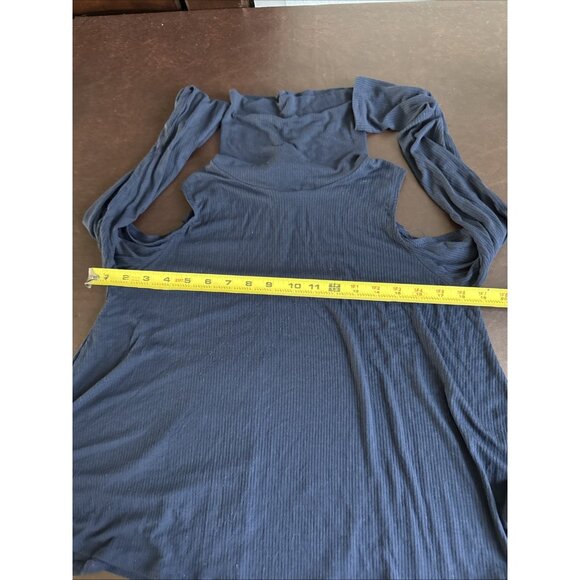 See You Monday Womens Navy Sleeveless Turtleneck Cold Shoulder Top L - Picture 6 of 8